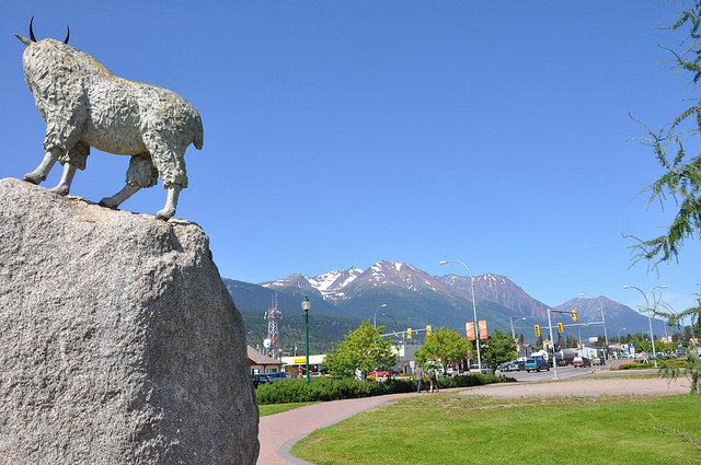 A statue of a mountain goat at the end of a street in Smithers, B.C.