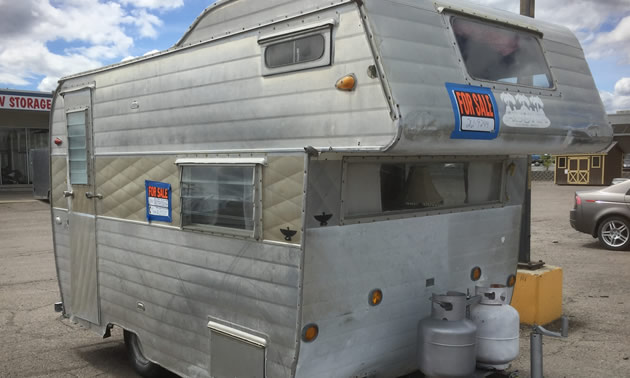 An Aloha trailer, spotted in a consignment lot. 