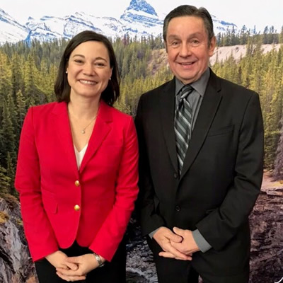 Dan Merkowsky of RVDA of Alberta and Alberta Environment Minister Shannon Phillips