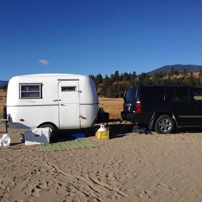 A vintage Boler on the beach, owned by Phil & Debbie Budiselich. 