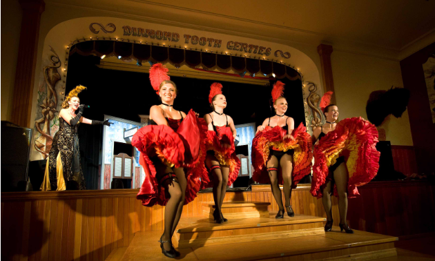 Diamond Tooth Gerties dancers