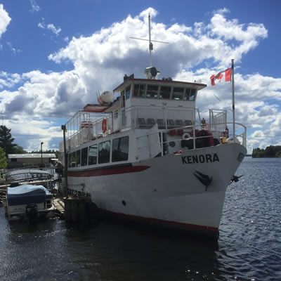 Picture of boat in harbour. 