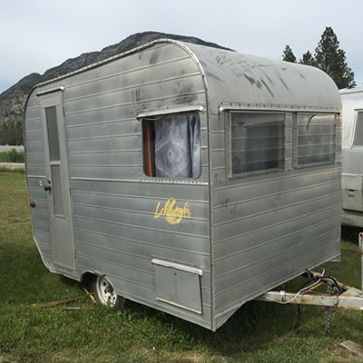 A vintage Li'l Loafer trailer. 