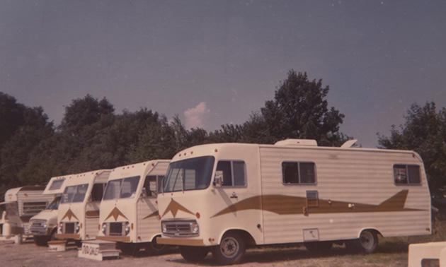 The Moto-Chalet, a pioneering RV built in Quebec. 