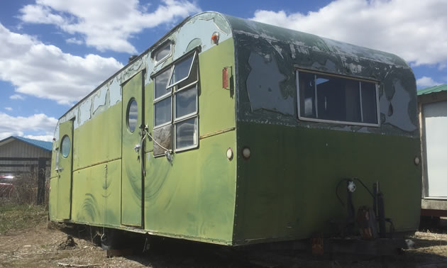 This RV is an oldie - a Platt-Trail-A-Home spotted in Montana. 