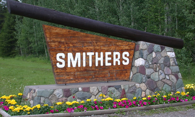 Rock and wood sign for Smithers