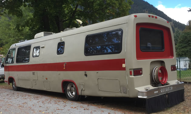 Another view of the motorhome from the back end. 