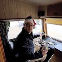 Voyager RV tours a 1968 Triple E motorhome