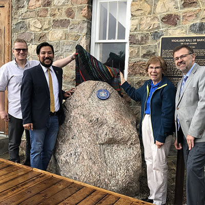 Minister Miranda, MLA Piquette and members of the Highland Community Hall of Barich Society and Smoky Lake County officials celebrate designation of the Ukrainian Farmers’ National Home of Taras Shevchenko (Highland Hall) as a Provincial Historic Resource.