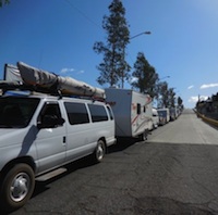 A row of RVs travelling with Bajo Amigos. 