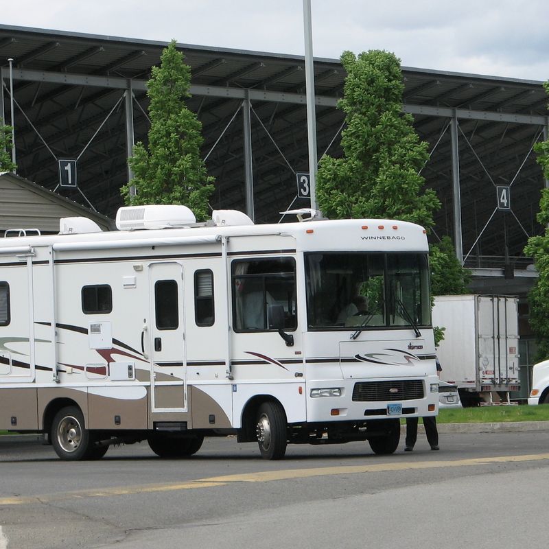 motorhomes coming through the US/Canada border