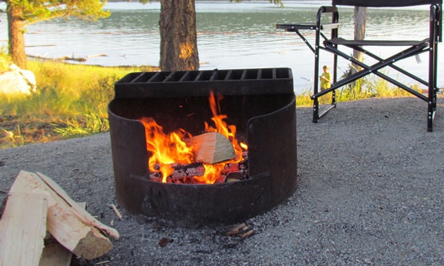 A photo of a campfire. 