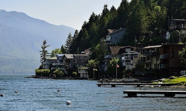 Homes at Cultus Lake.