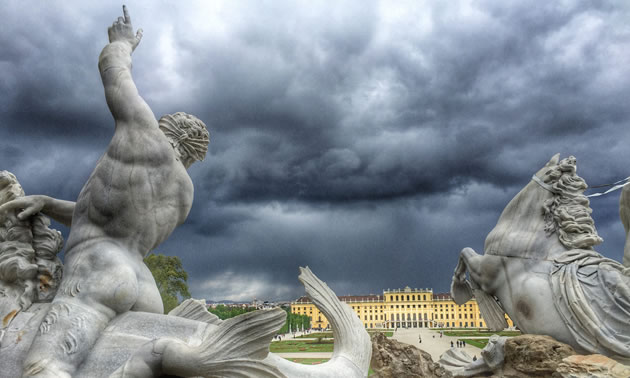 Neptune Fountain, Schönbrunn, Vienna, Austria. 