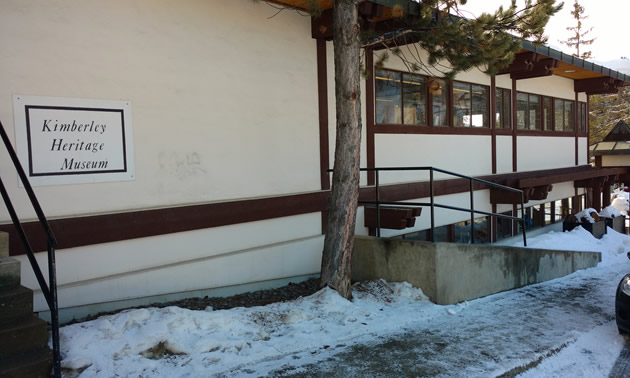 The Kimberley Heritage Museum is home to over 10,000 artifacts of the city's history.
