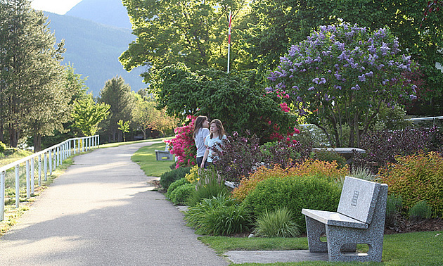 waterfront boardwalk in Nakusp, BC