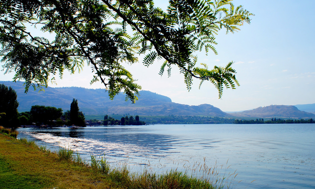 Osoyoos lake