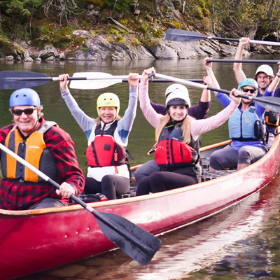 Voyageur paddlers on the Shuswap.