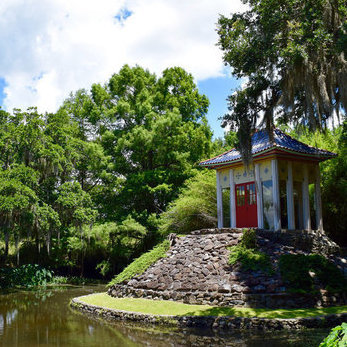 With its beautiful attractions, dining venues and entertaining events, New Iberia is a hot spot for snowbirds.