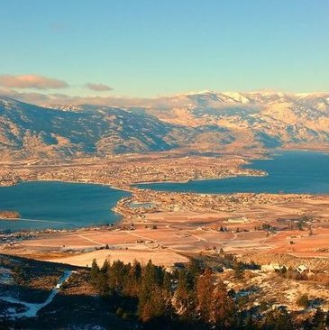 This is the spectacular viewpoint over Osoyoos.