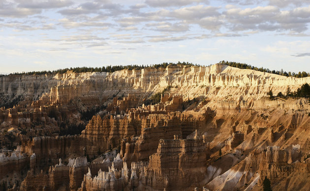 Morning light shining at Sunrise Point. 