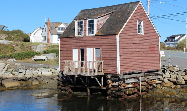 A sunny day in Nova Scotia (Peggy's Cove).