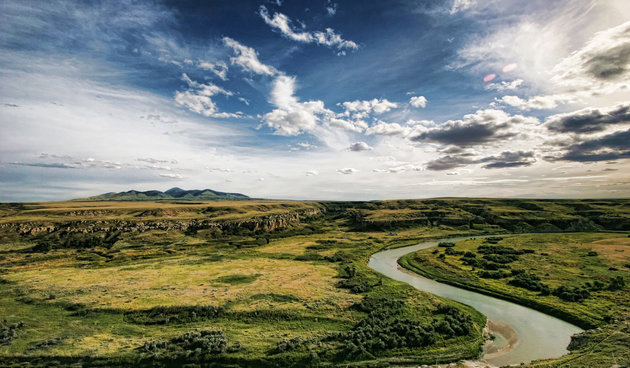 Writing-on-Stone was established as a provincial park in 1957. Photo courtesy Writing-on-Stone Provincial Park