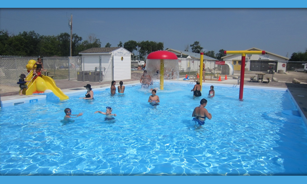 Rubber Ducky Resort has two pools, two hot tubs, scheduled activities, bumper boats, mini golf, two playgrounds and a movie theatre.