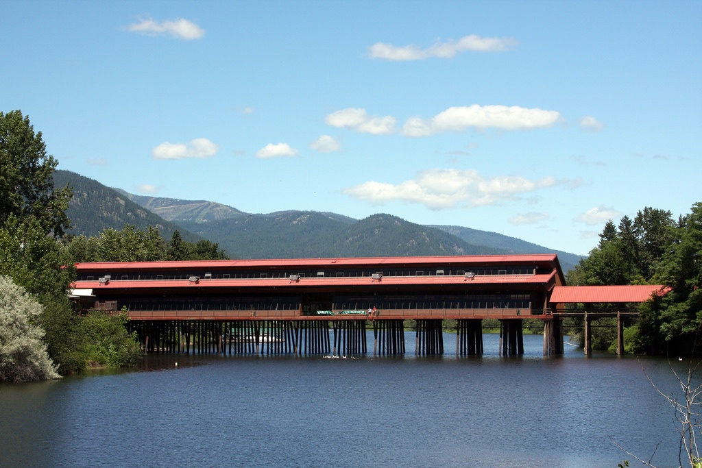 Cedar Street Bridge Public Market in downtown Sandpoint, Idaho features local vendors and artisans selling arts, crafts, jewelry and locally produced foods.