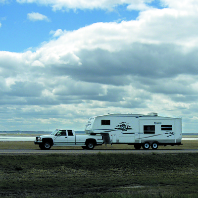 Did you know there are different towing regulations depending on which province or state you are driving through?