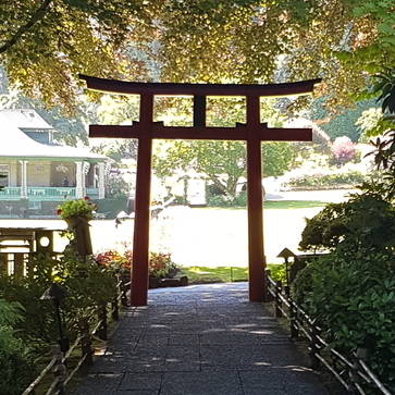 An archway at the Japanese Garden portion of the Butchart Gardens.